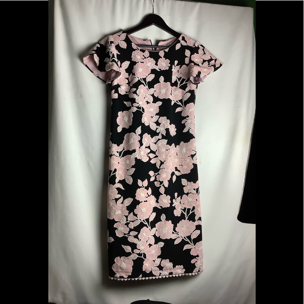 ☑️CHETTA B Round Neck Floral Print Sheath Dress